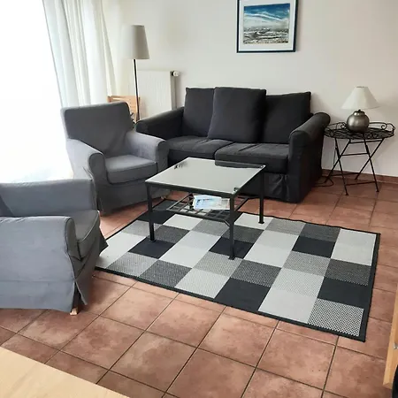 Strandburg-1